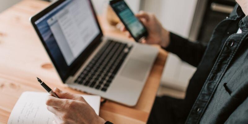 Sử dụng số liên lạc cá nhân chính xác